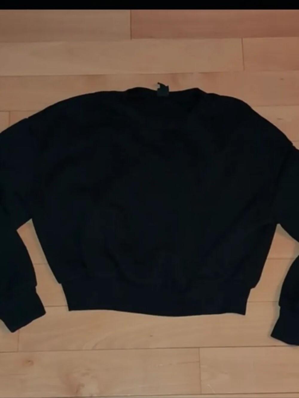 Wild Fable  Black Crewneck Crop Sweatshirt -